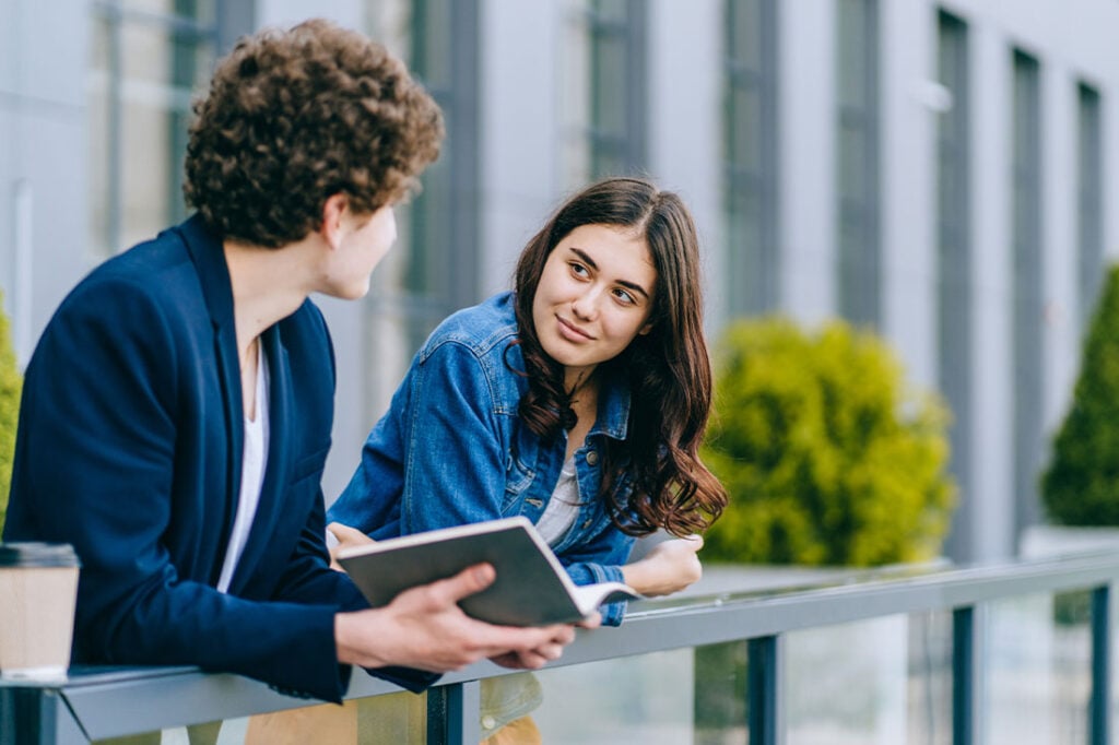 conversation-killing-habits-1024x682